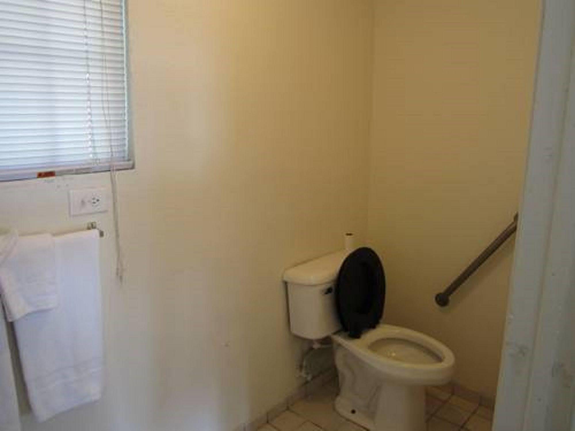 Bartlett Motel Lomita Εξωτερικό φωτογραφία